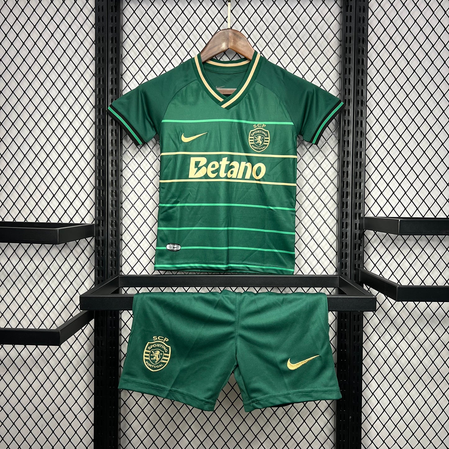 Kit Alternativo Infantil Sporting CP 2024/25 