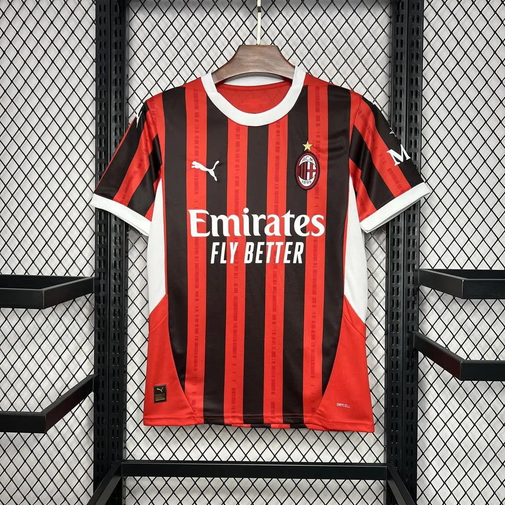 Camisola AC Milan 2024/25 Home (VERSÃO ADEPTO) - S ao 4XL - Com Oferta de Personalização Nome + Número