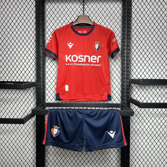 Kit Infantil CA Osasuna 2024/25 – Conforto e Estilo para Pequenos Adeptos - 3 aos 14 anos