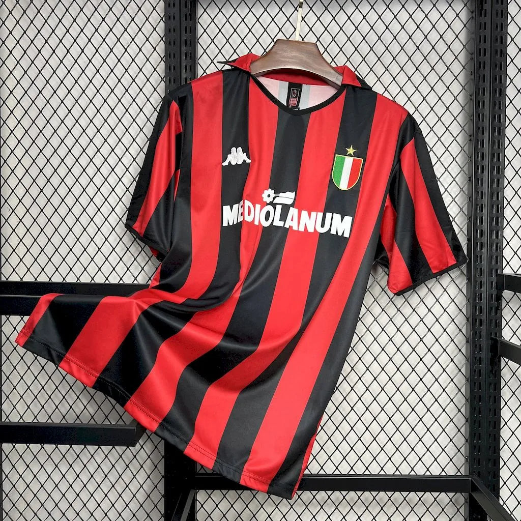 Camisola Retro AC Milan 1988/89 Home - Paixão e Tradição Rossonera