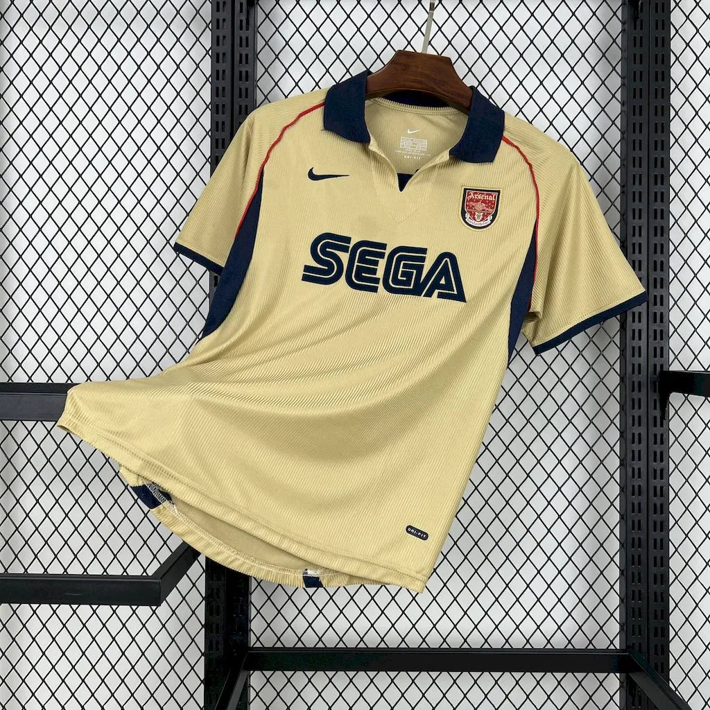 Camisola Retro Arsenal 2001/02 Away – O Clássico Dourado