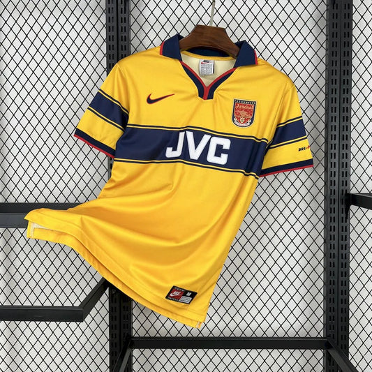 Camisola Retro Arsenal 1997/99 Away – Um Clássico dos Gunners