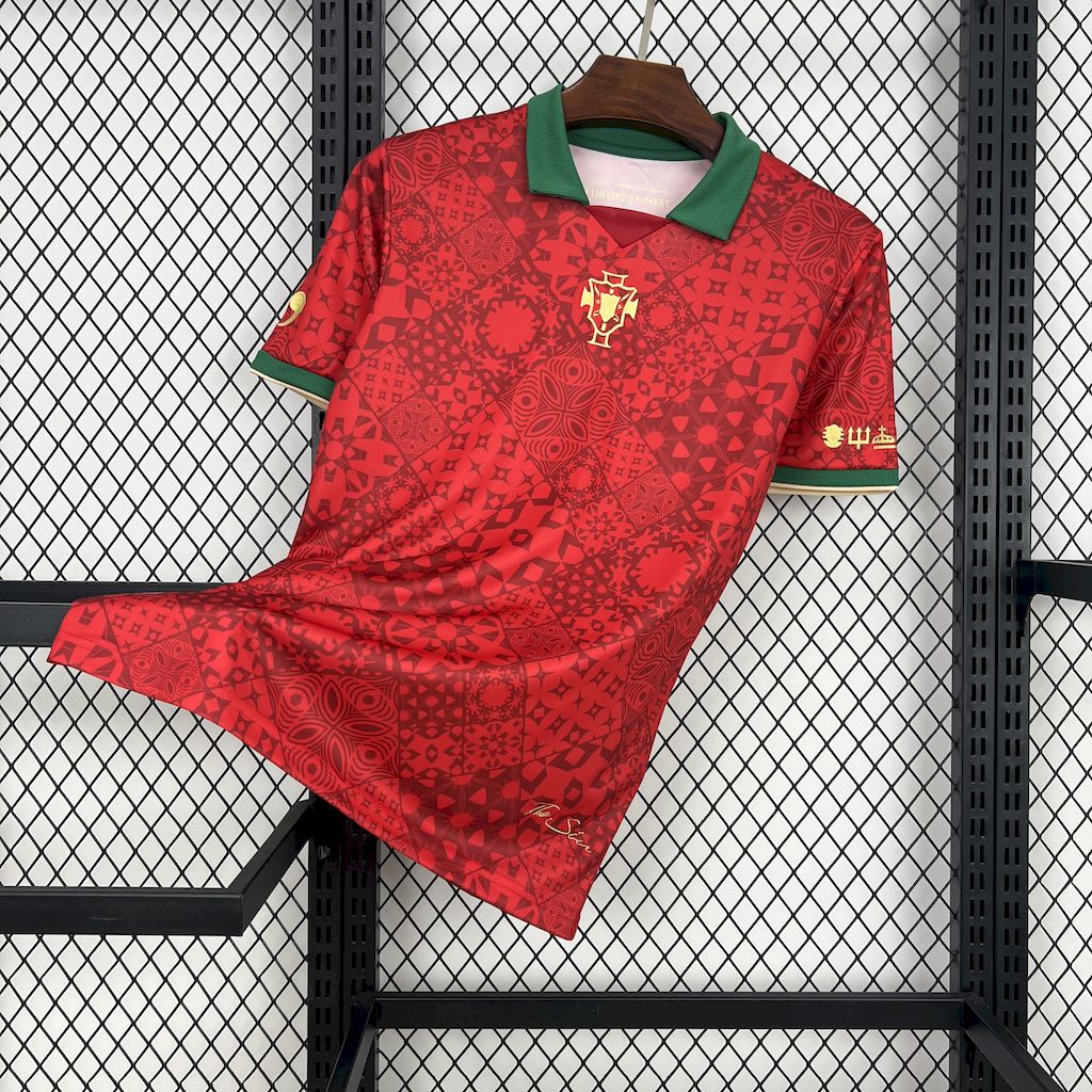 Camisola Especial Vermelha de Portugal 2024/2025