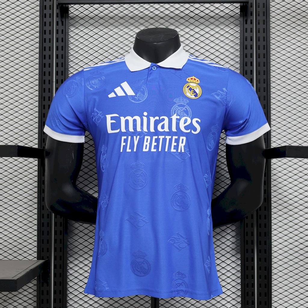 Camisola Especial Edição Roxa do Real Madrid para a temporada 2025/26