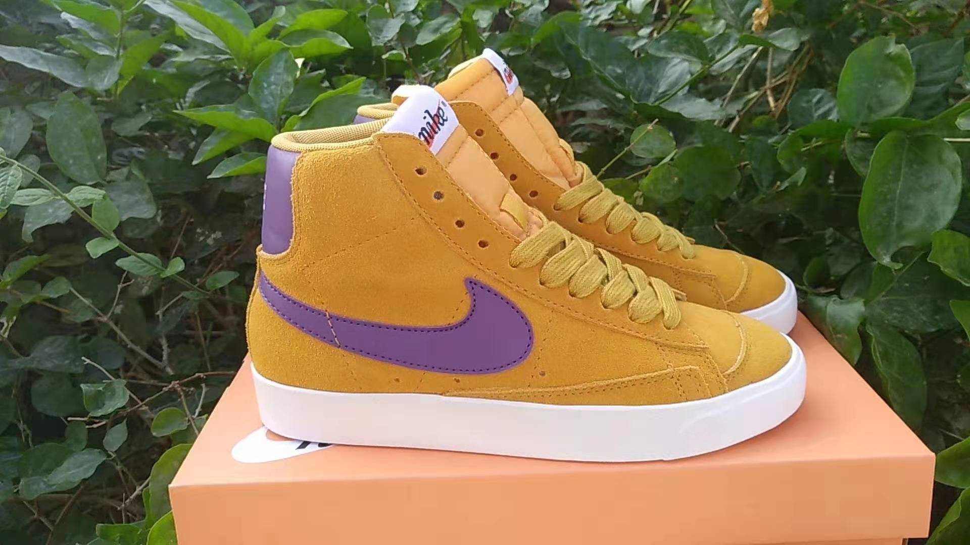 Nike SB Zoom Blazer Mid PRM "Turmeric Bright Purple": Estilo Vibrante e Desempenho - 36 ao 44