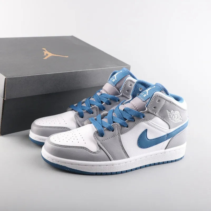 Ténis Feminino Nike AJ 1 Retro High: O Clássico Air Jordan com Estilo Feminino