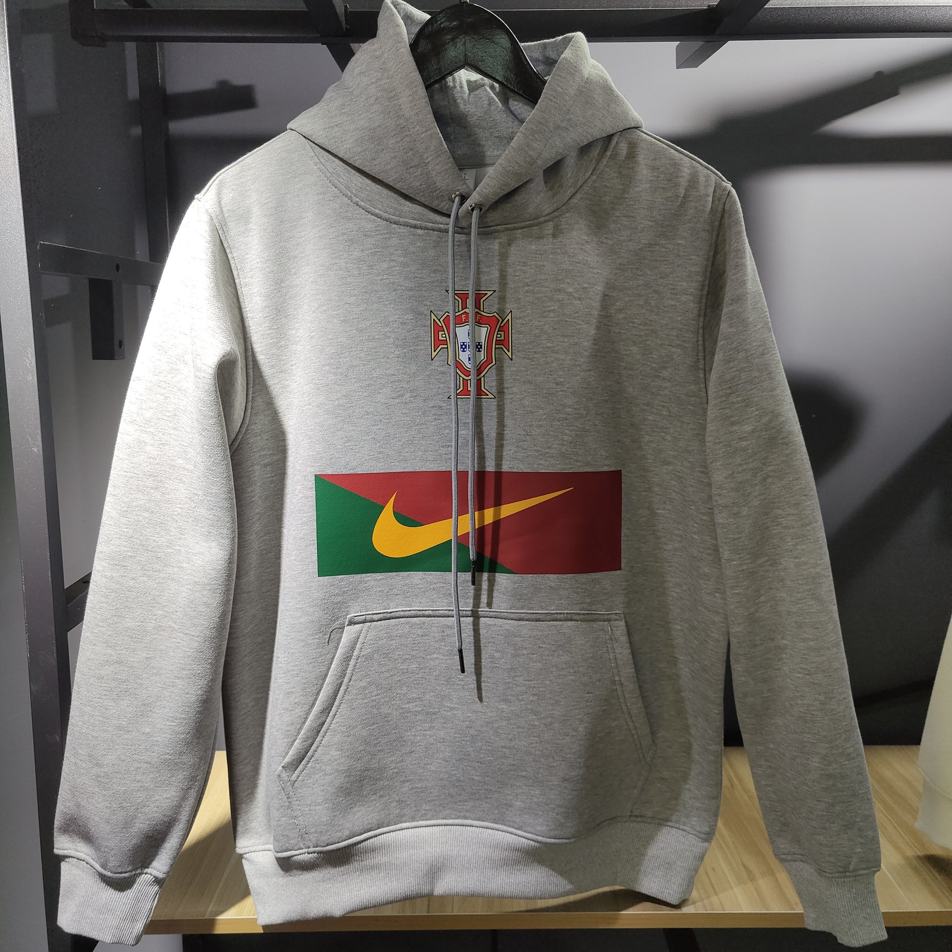 Sweater Hoodie Portugal: Estilo e Conforto para Adeptos da Seleção - S ao 3XL